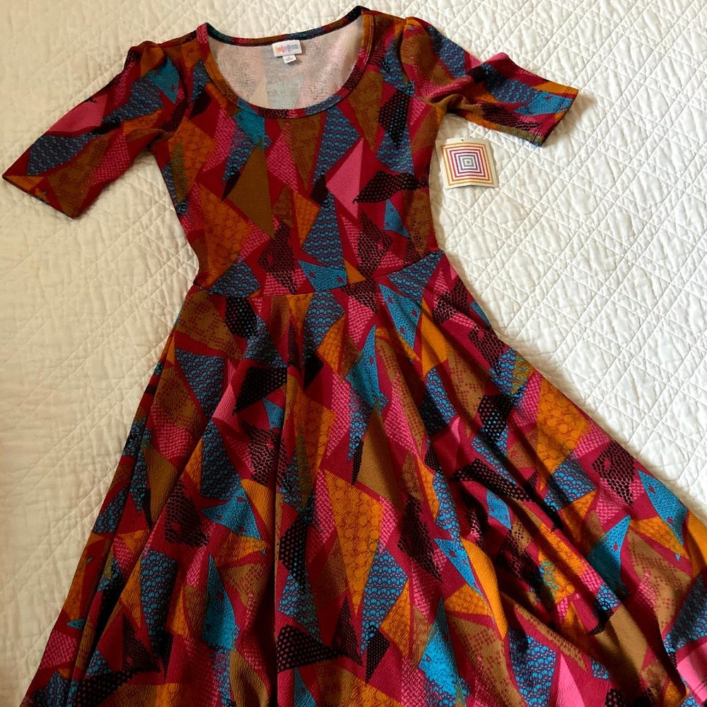 LULAROE || nicole geometric dress